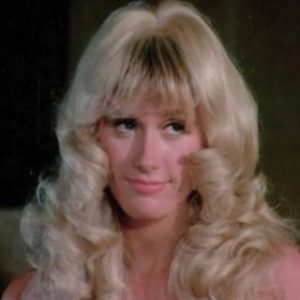 Robyn Hilton: Bio, Height, Weight, Age, Measurements 