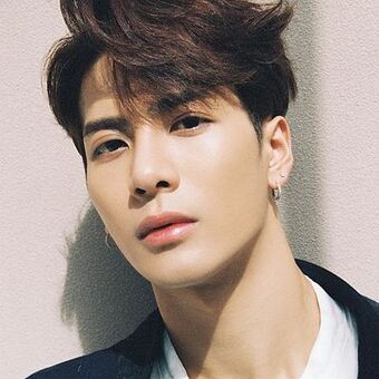 Jackson Wang: Bio, Height, Weight, Age, Measurements – Celebrity Facts